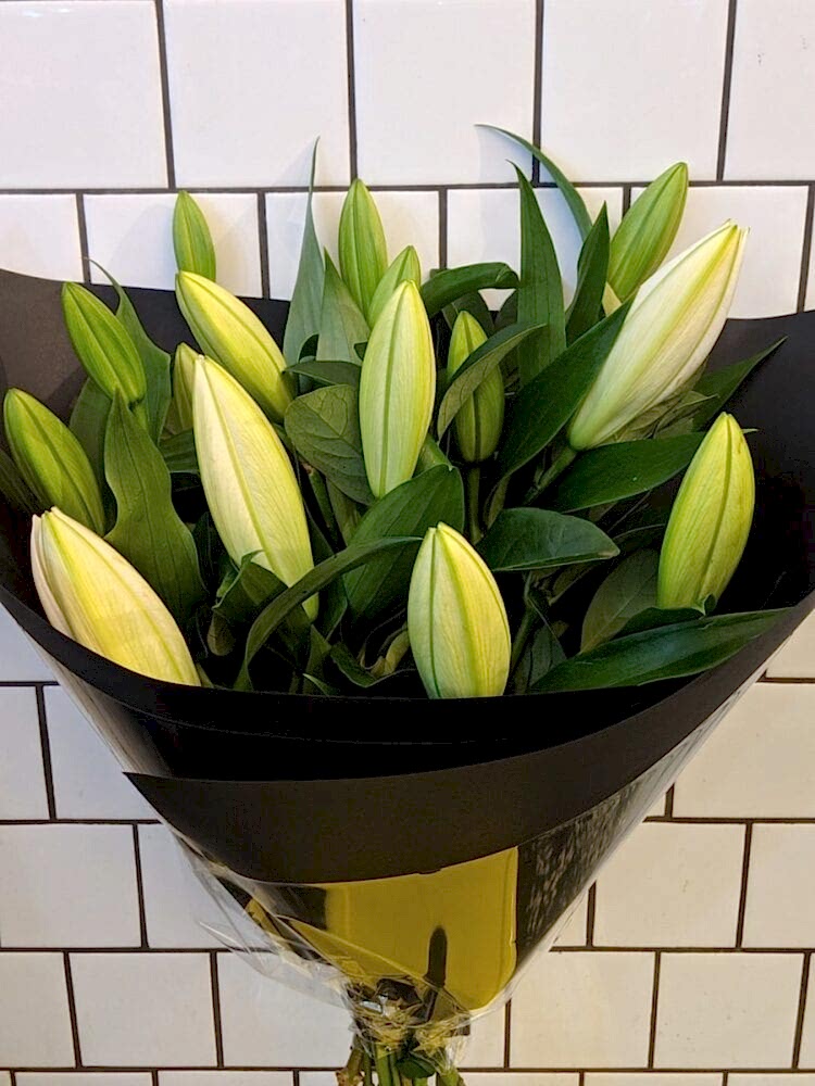 White Lily Bunch